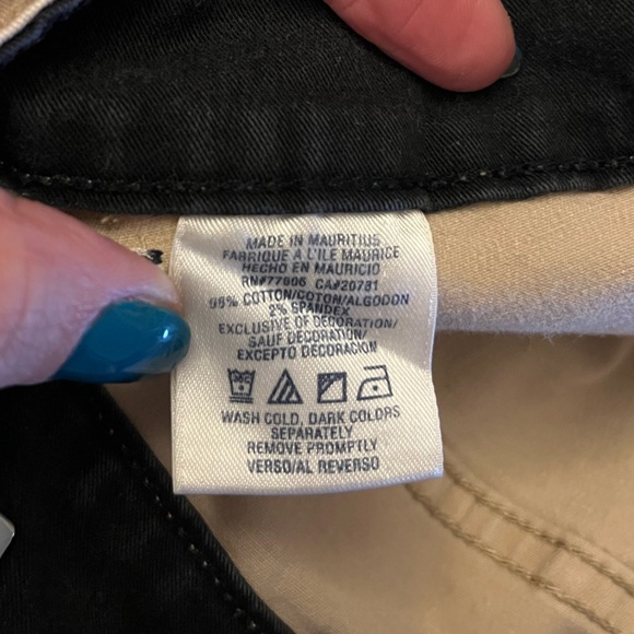 Tommy Jeans Cargo Khaki Pant - Picture 5 of 5